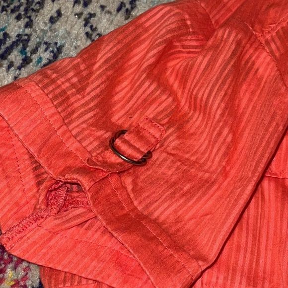 Peach button up top - Picture 7 of 8